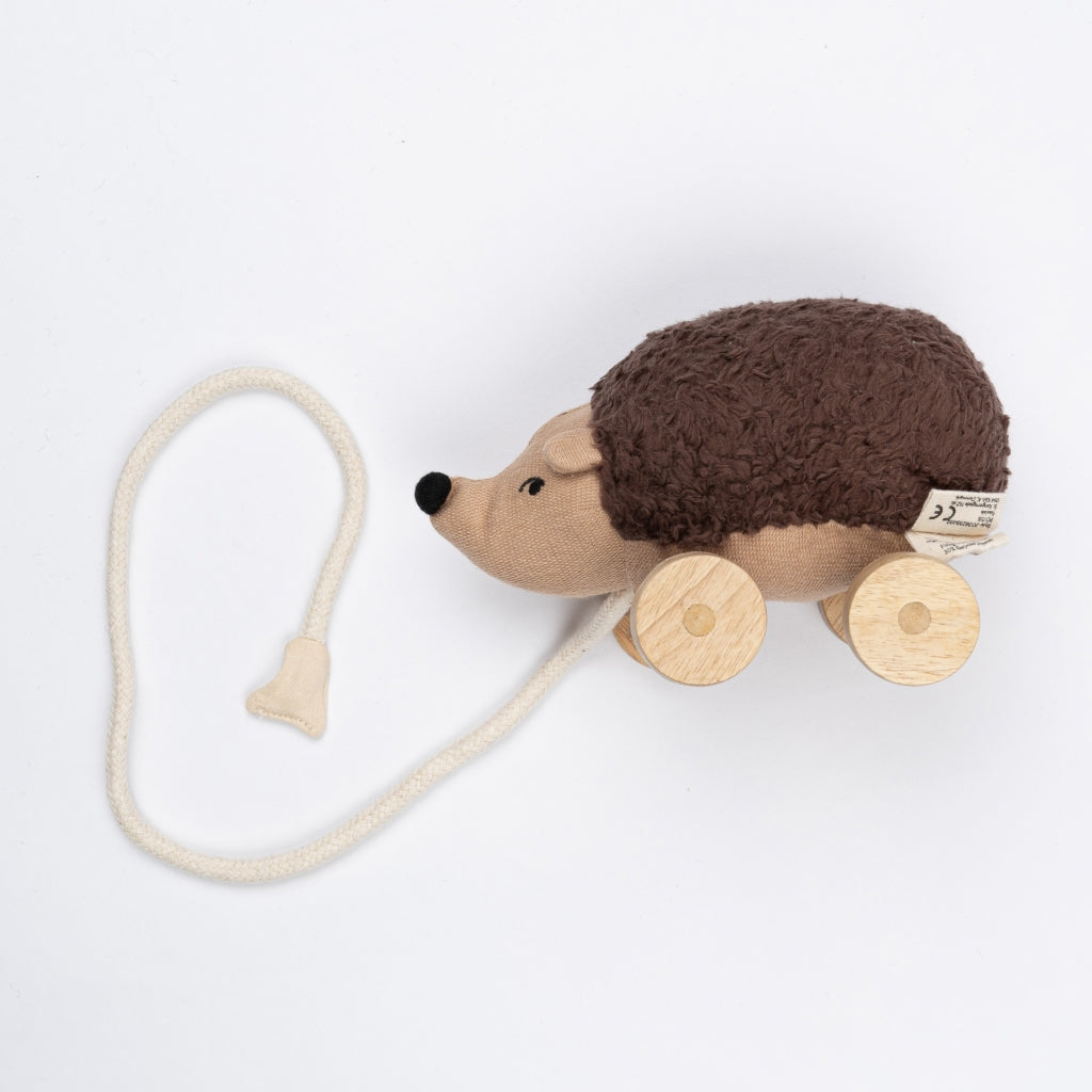Fabelab Pull Toy - Hannah Hedgehog Teddies Chocolate