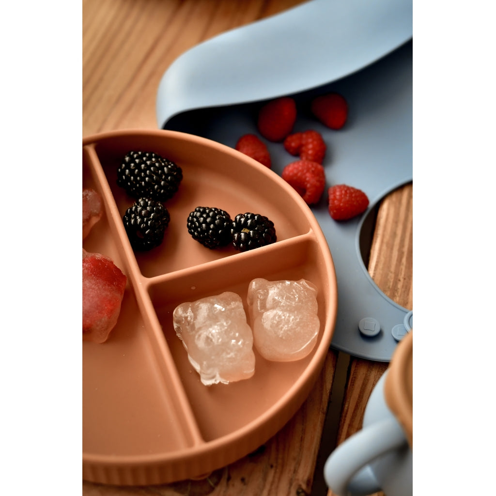 Mikk-Line Silikone Tallerken Tableware Brown sugar