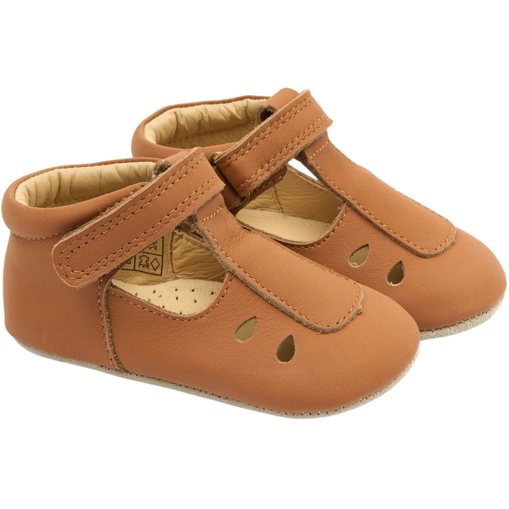 POM POM Beginners Ballerina T-bar NOOS Slippers Camel