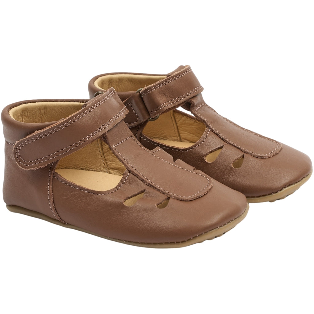 POM POM Beginners™ Sandal Slippers Camel