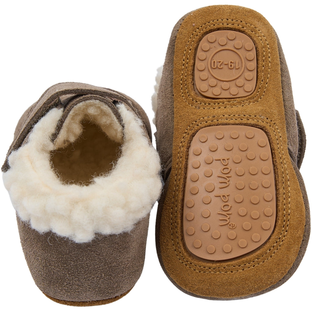 POM POM Beginners Velcro Shepherd Slippers Taupe