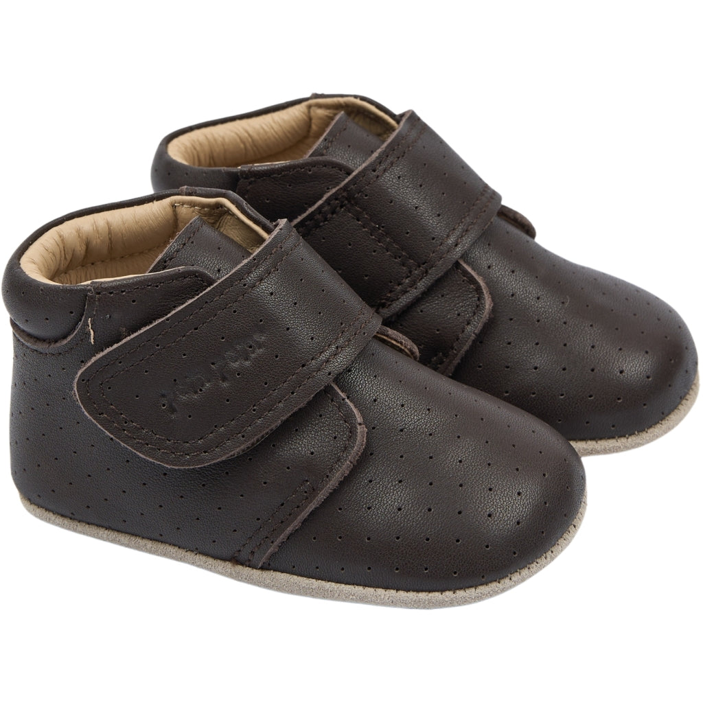 POM POM Beginners Velcro Sport Slippers Chestnut