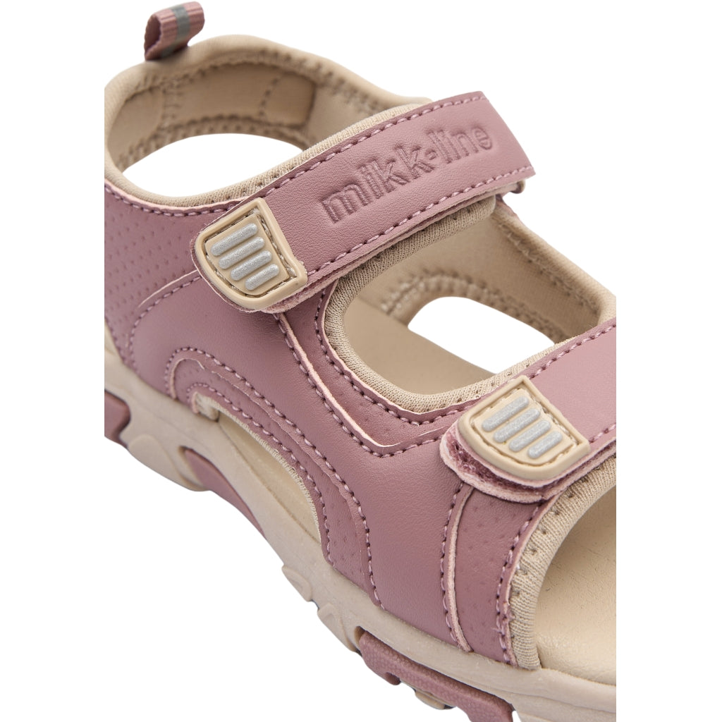 Mikk-Line Sneakers m/ Drejelukning Sko Burlwood
