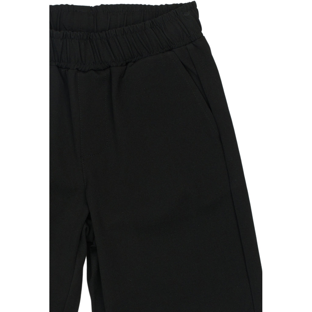 THE NEW TNStuart Shorts Shorts Black Beauty